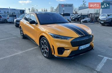 Внедорожник / Кроссовер Ford Mustang Mach-E 2022 в Киеве