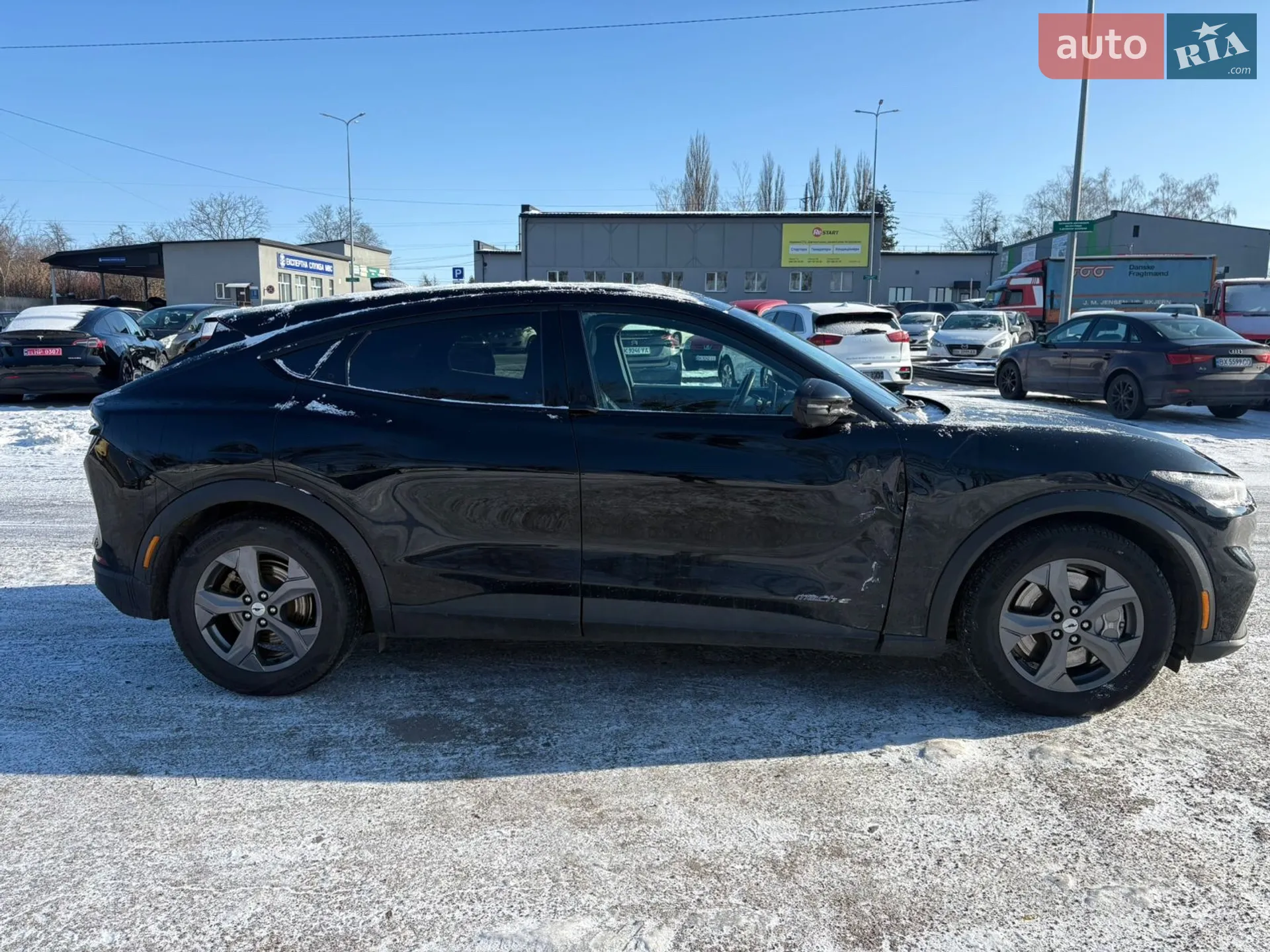 2022 Ford Mustang Mach-E - мініатюра 4