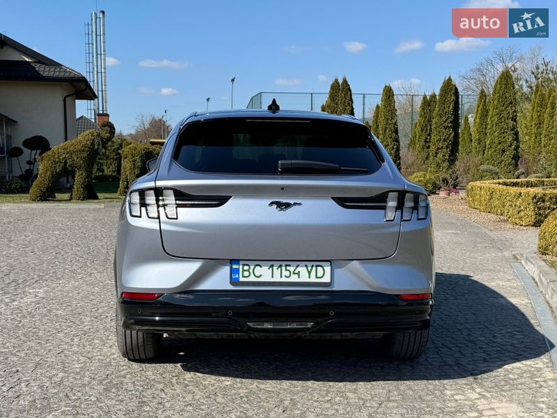 Позашляховик / Кросовер Ford Mustang Mach-E 2022 в Жовкві