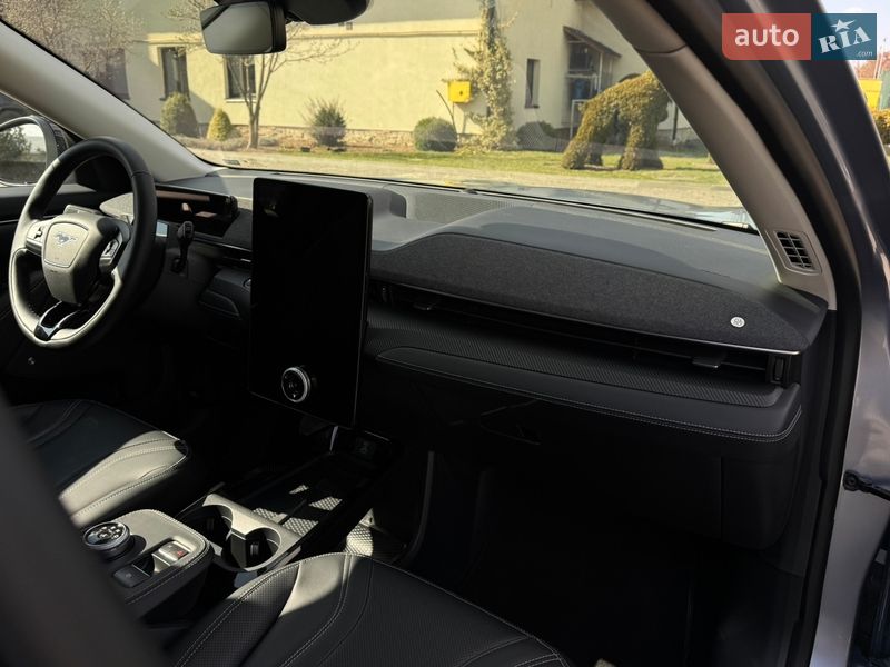 Позашляховик / Кросовер Ford Mustang Mach-E 2022 в Жовкві