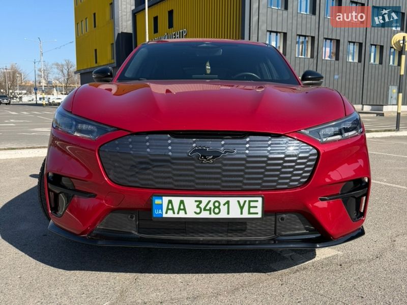 Ford Mustang Mach-E 2021