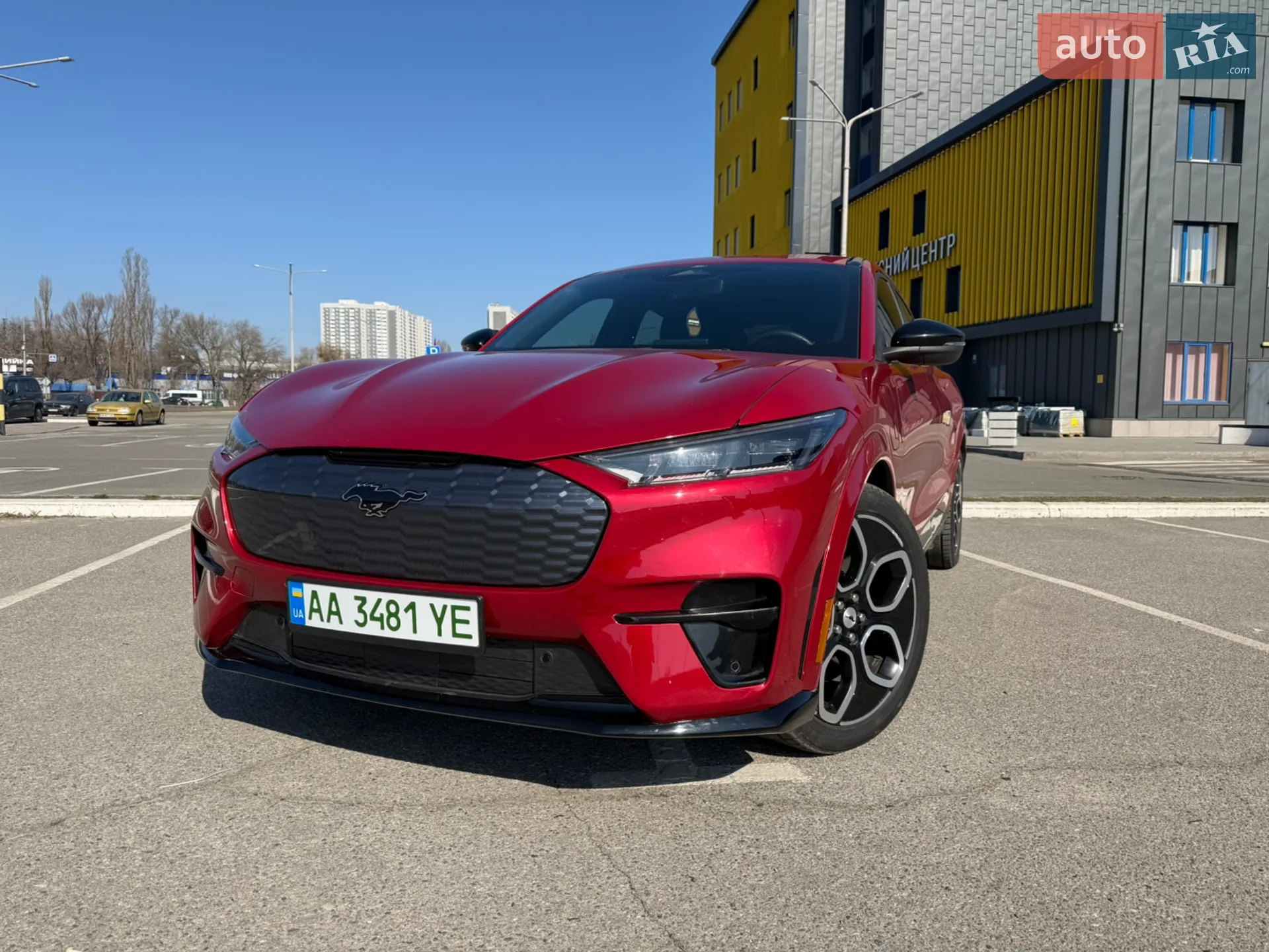 2021 Ford Mustang Mach-E - мініатюра 3