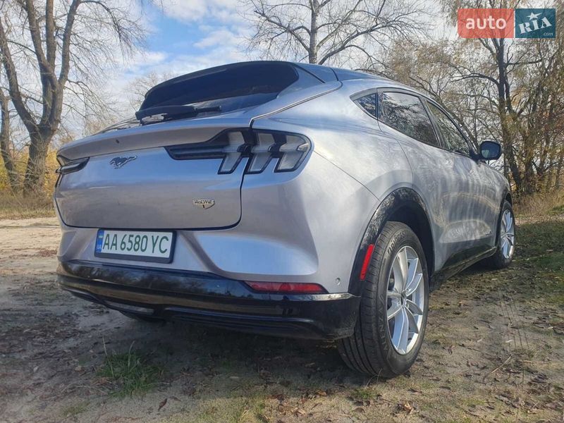 Внедорожник / Кроссовер Ford Mustang Mach-E 2022 в Киеве