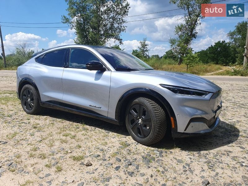 Внедорожник / Кроссовер Ford Mustang Mach-E 2022 в Киеве