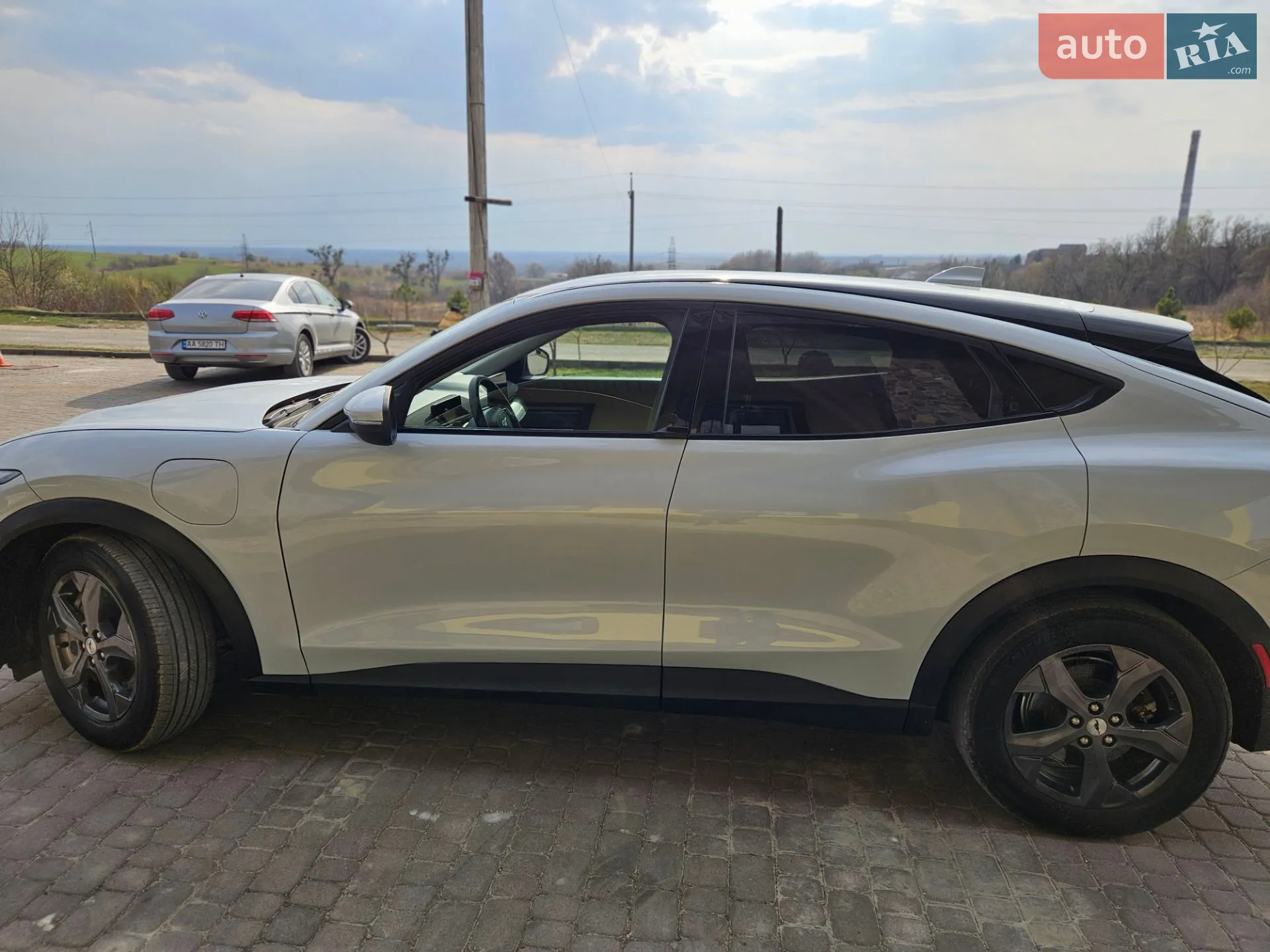 2022 Ford Mustang Mach-E - мініатюра 15