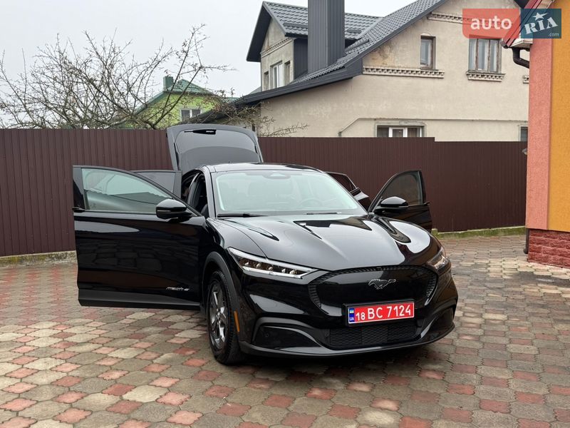 Внедорожник / Кроссовер Ford Mustang Mach-E 2021 в Ровно