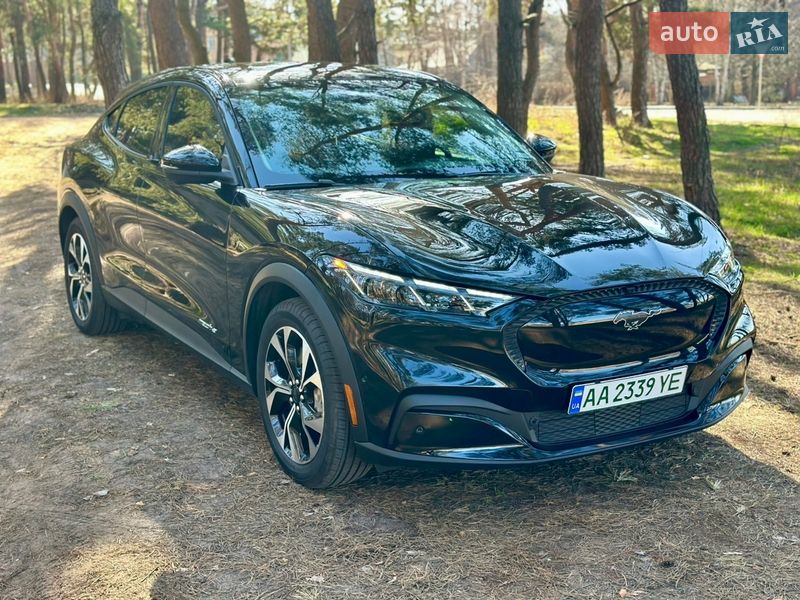 Позашляховик / Кросовер Ford Mustang Mach-E 2024 в Києві