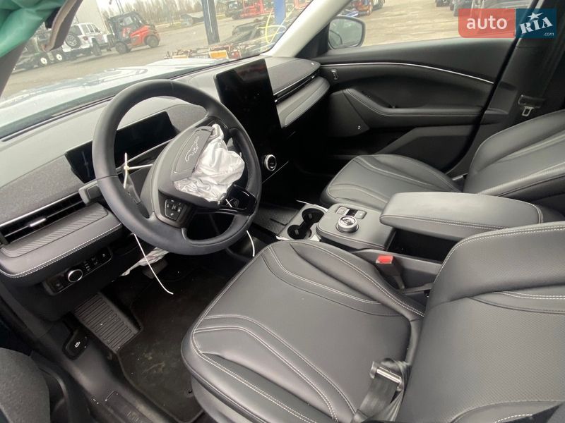 Внедорожник / Кроссовер Ford Mustang Mach-E 2024 в Львове