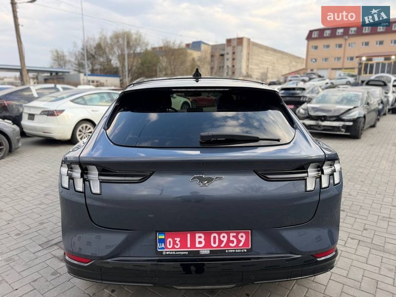 Позашляховик / Кросовер Ford Mustang Mach-E 2021 в Луцьку