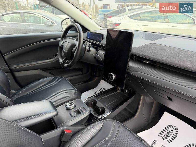 Позашляховик / Кросовер Ford Mustang Mach-E 2021 в Луцьку