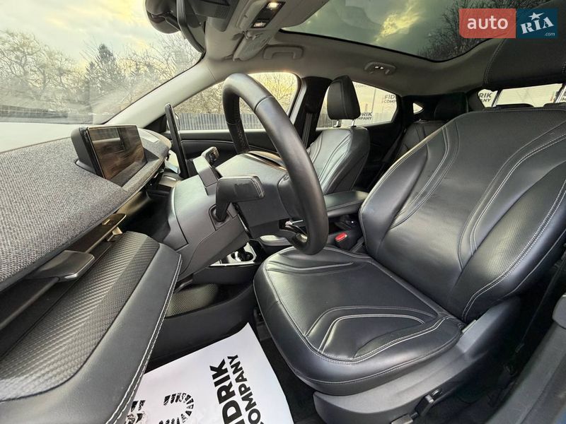 Позашляховик / Кросовер Ford Mustang Mach-E 2021 в Луцьку