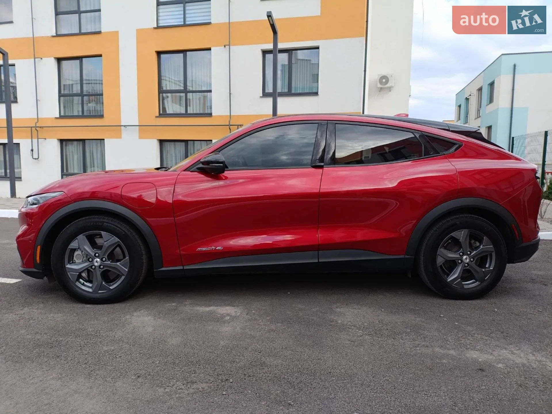 2022 Ford Mustang Mach-E - мініатюра 6