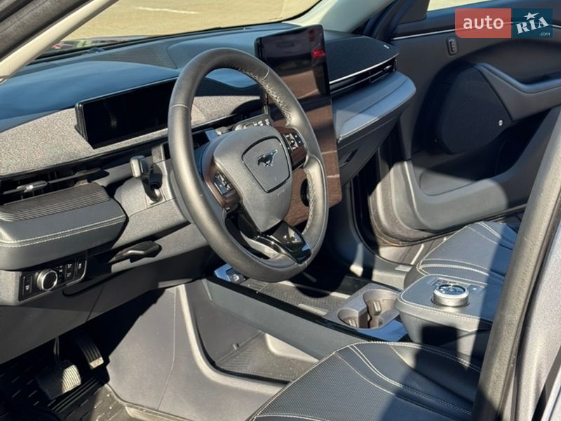 Внедорожник / Кроссовер Ford Mustang Mach-E 2023 в Киеве