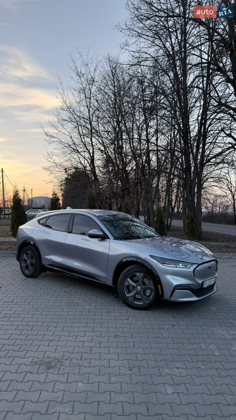 2022 Ford Mustang Mach-E - мініатюра 3