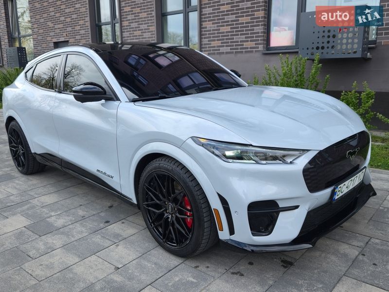 Ford Mustang Mach-E 2021