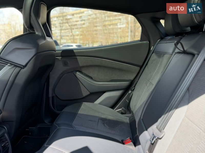 Позашляховик / Кросовер Ford Mustang Mach-E 2023 в Києві фото 20 Позашляховик / Кросовер Ford Mustang Mach-E 2023 в Києві