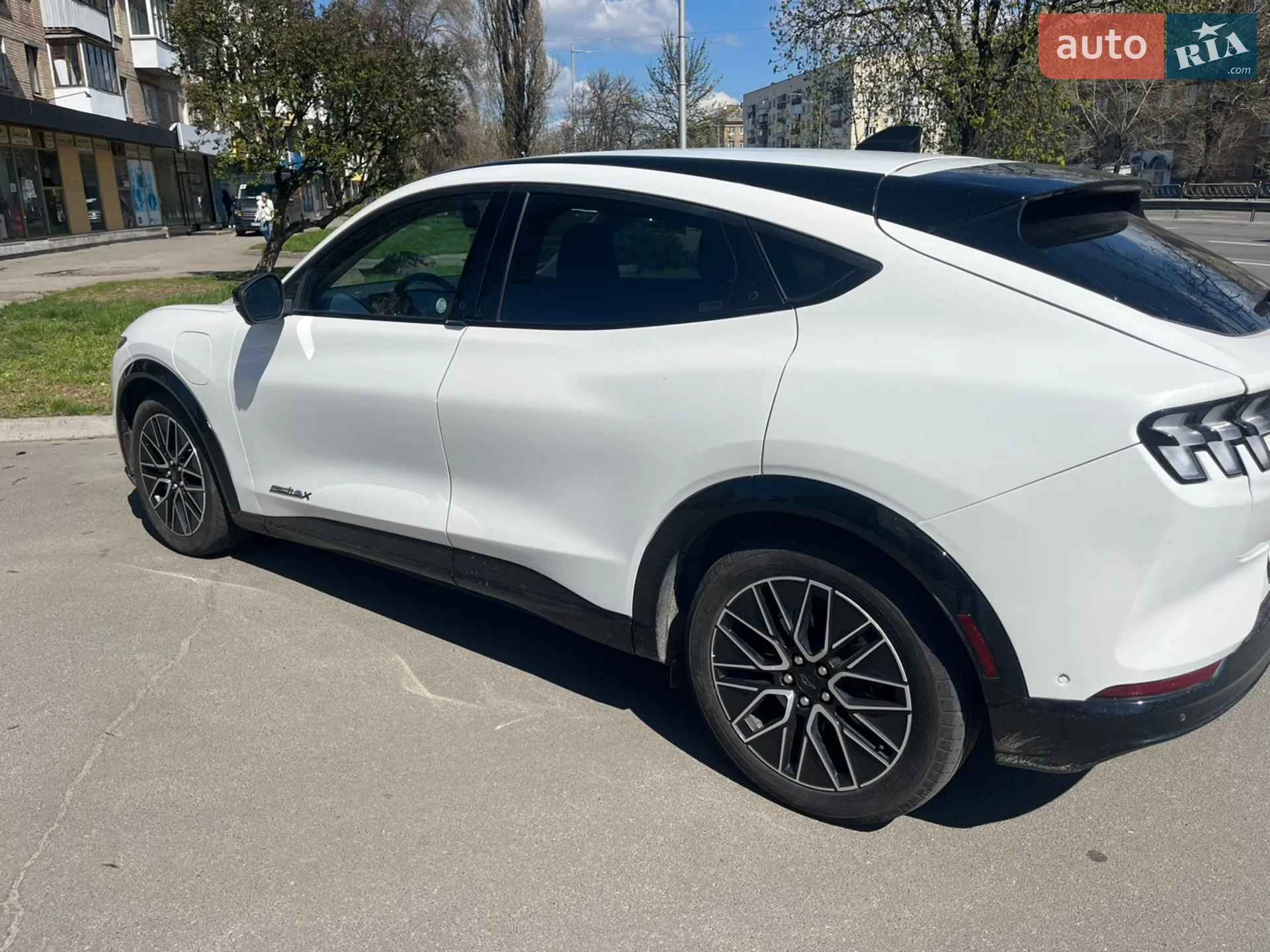 2024 Ford Mustang Mach-E - мініатюра 3