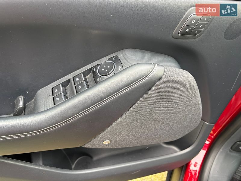 Позашляховик / Кросовер Ford Mustang Mach-E 2023 в Києві