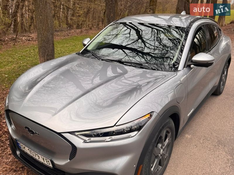 Ford Mustang Mach-E 2021