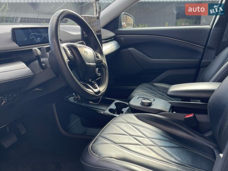Внедорожник / Кроссовер Ford Mustang Mach-E 2022 в Киеве