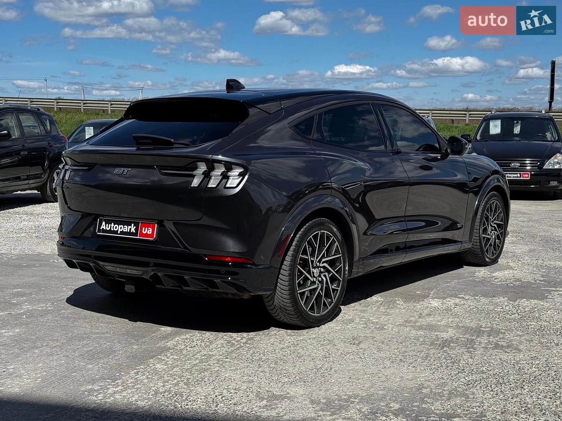 2021 Ford Mustang Mach-E - мініатюра 8