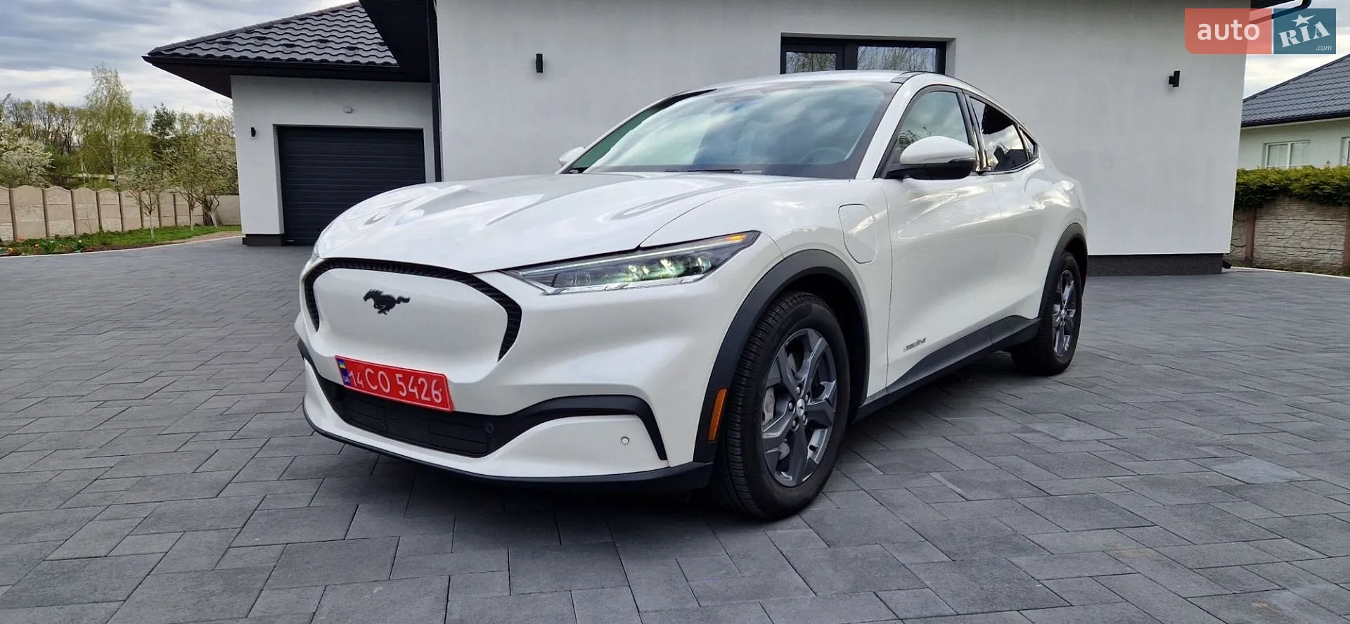 2022 Ford Mustang Mach-E - мініатюра 27