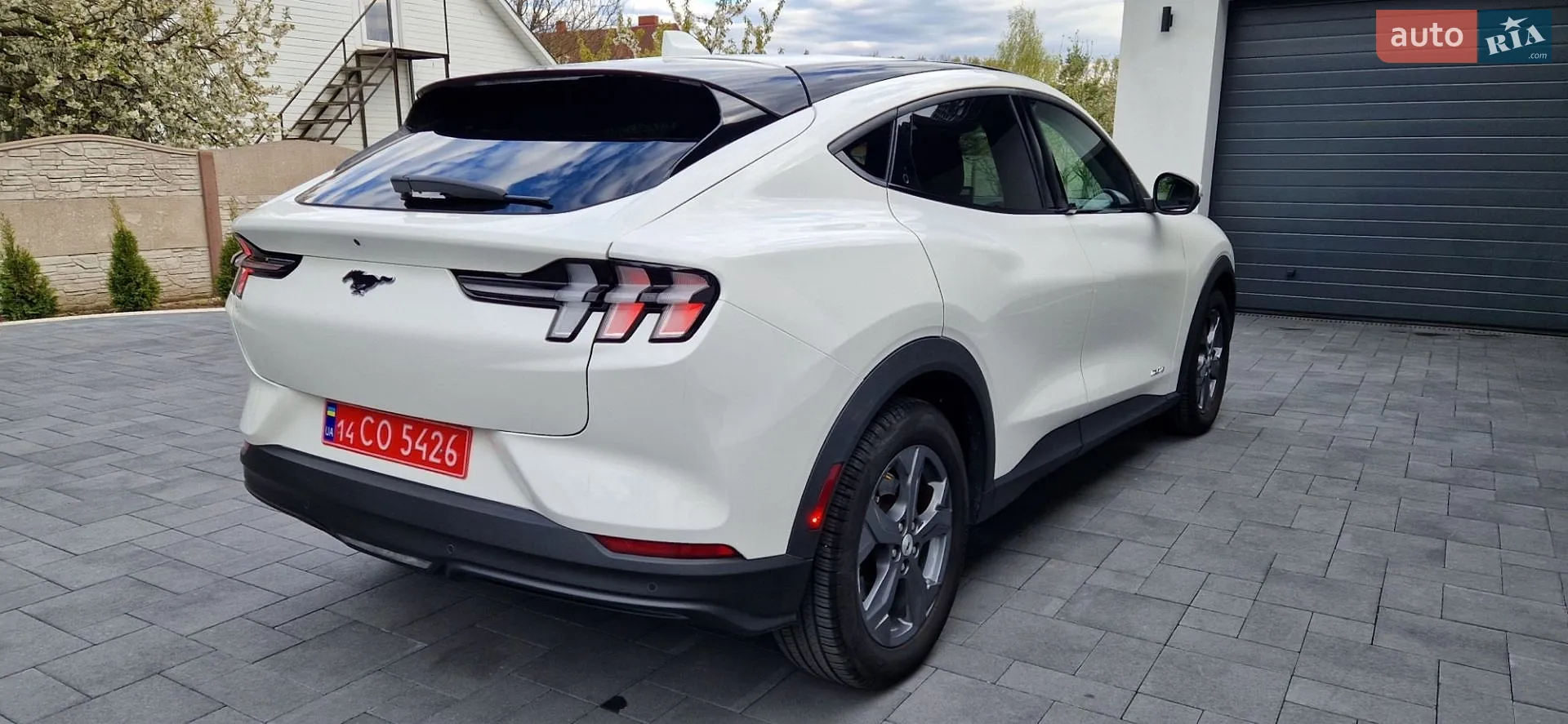 2022 Ford Mustang Mach-E - мініатюра 32