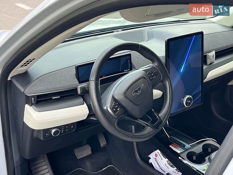 Внедорожник / Кроссовер Ford Mustang Mach-E 2022 в Киеве