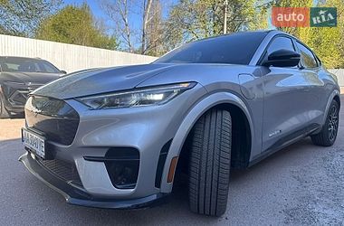 Позашляховик / Кросовер Ford Mustang Mach-E 2021 в Києві