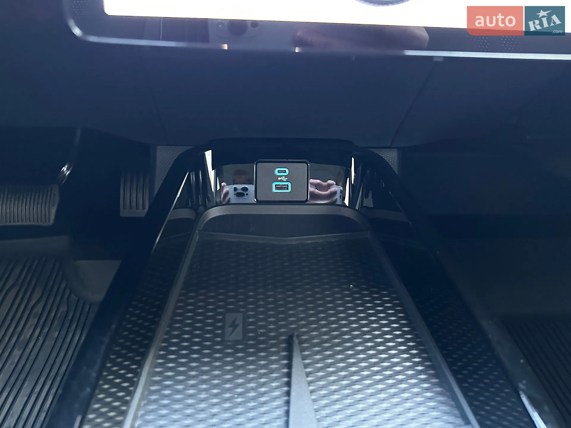 2024 Ford Mustang Mach-E - мініатюра 72