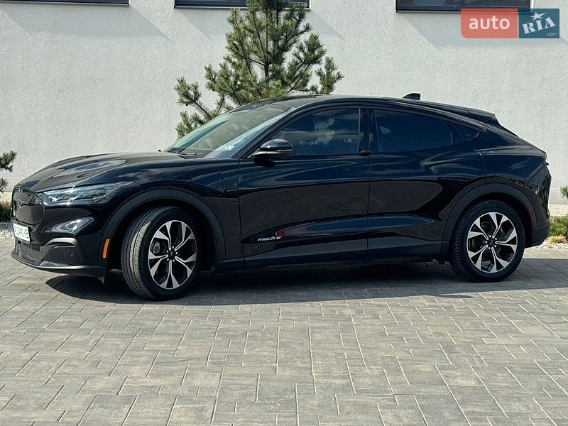 Внедорожник / Кроссовер Ford Mustang Mach-E 2024 в Луцке