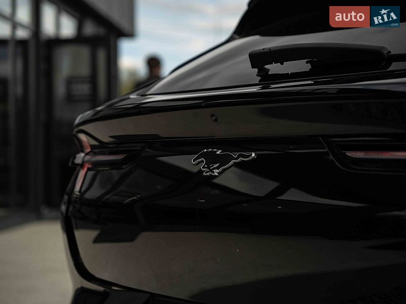 Внедорожник / Кроссовер Ford Mustang Mach-E 2020 в Черновцах