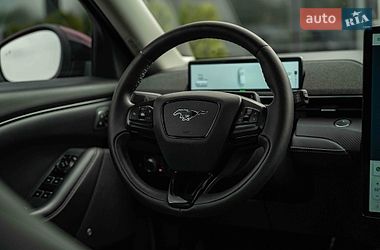 Внедорожник / Кроссовер Ford Mustang Mach-E 2020 в Черновцах