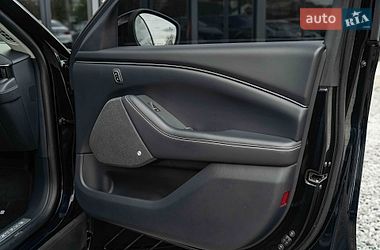 Внедорожник / Кроссовер Ford Mustang Mach-E 2020 в Черновцах