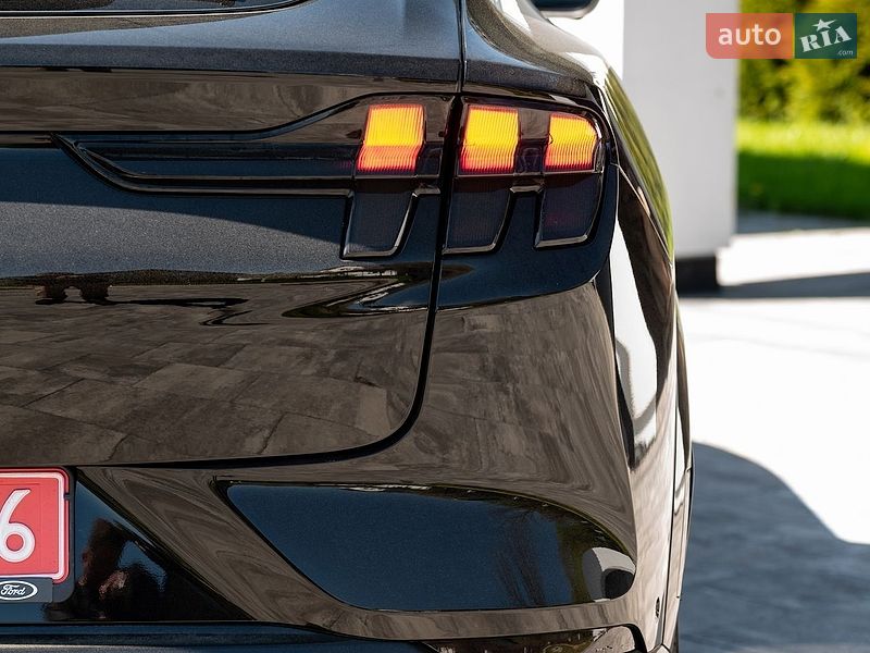 Внедорожник / Кроссовер Ford Mustang Mach-E 2024 в Ивано-Франковске