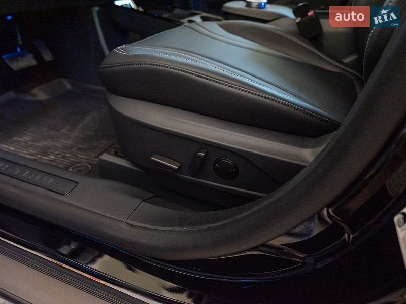 Внедорожник / Кроссовер Ford Mustang Mach-E 2024 в Ивано-Франковске