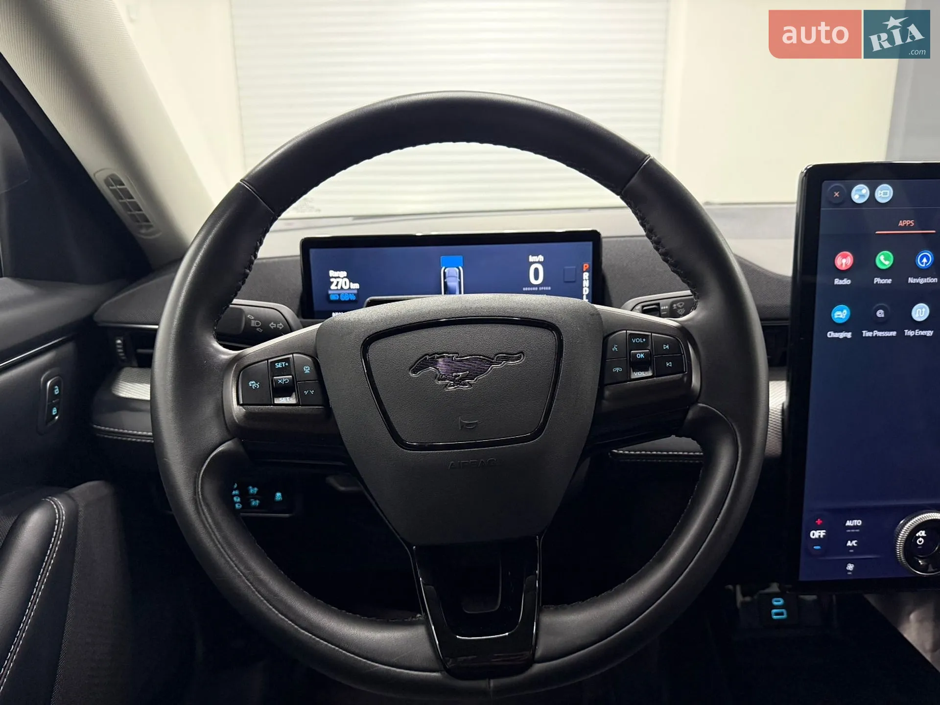 2022 Ford Mustang Mach-E - мініатюра 12