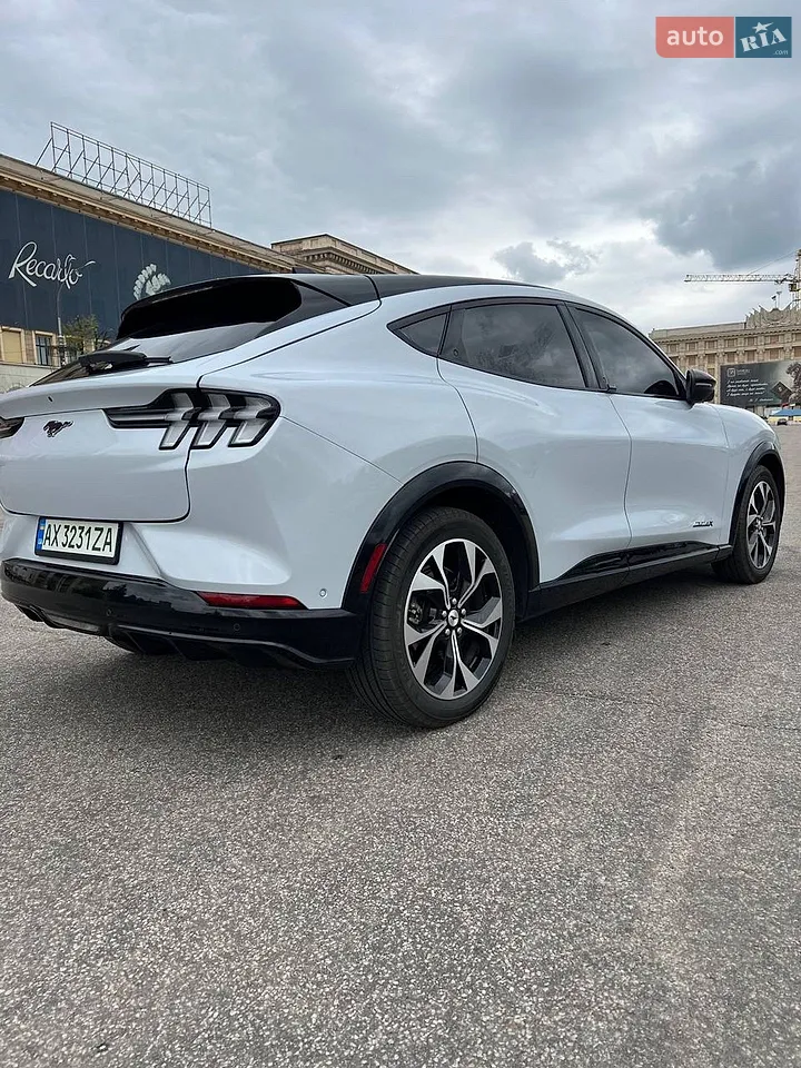 2023 Ford Mustang Mach-E - мініатюра 38