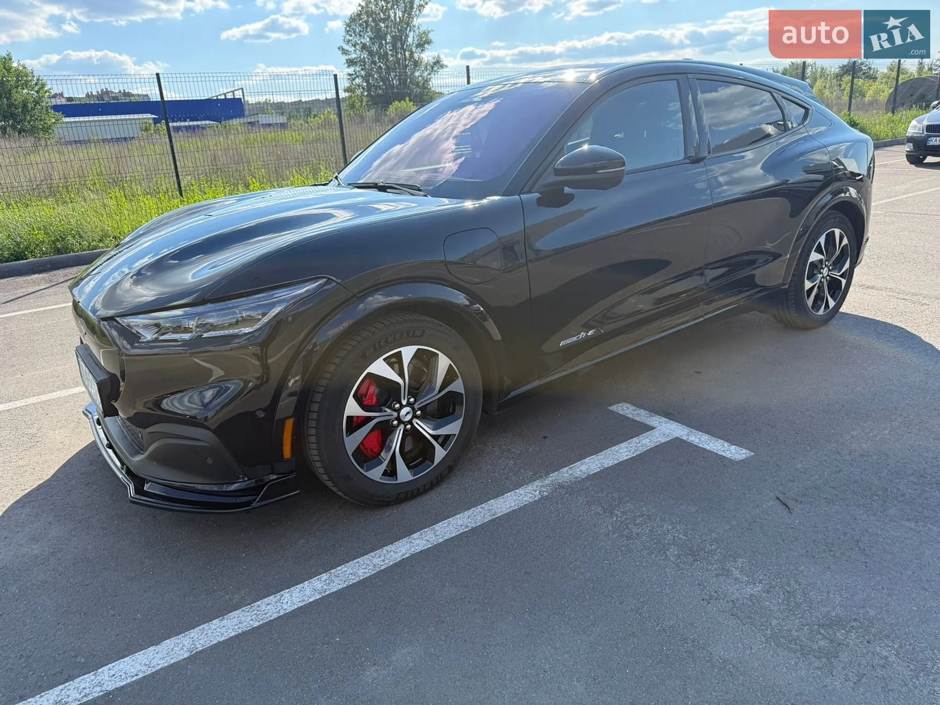 2023 Ford Mustang Mach-E - мініатюра 2