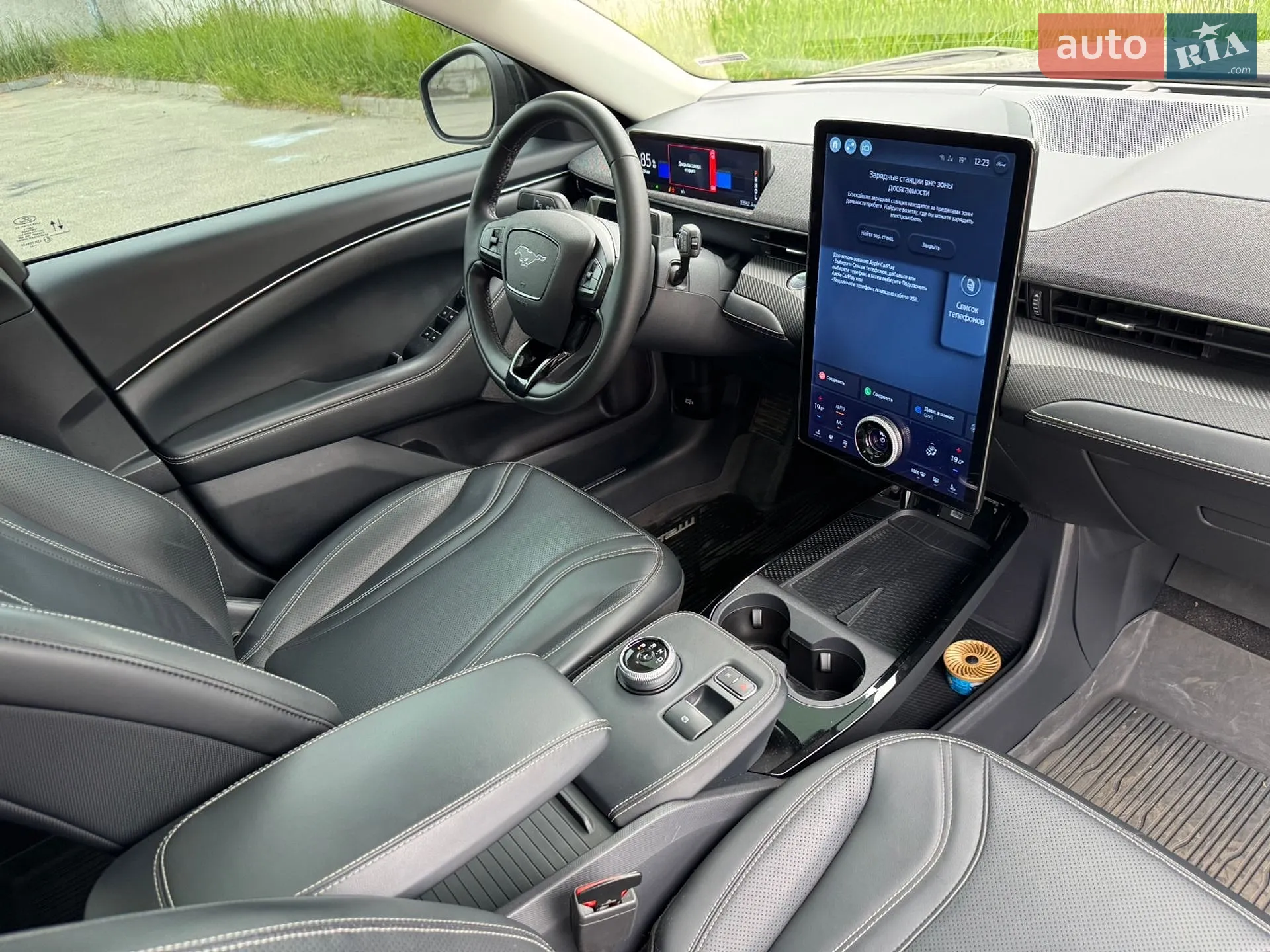 2023 Ford Mustang Mach-E - мініатюра 37