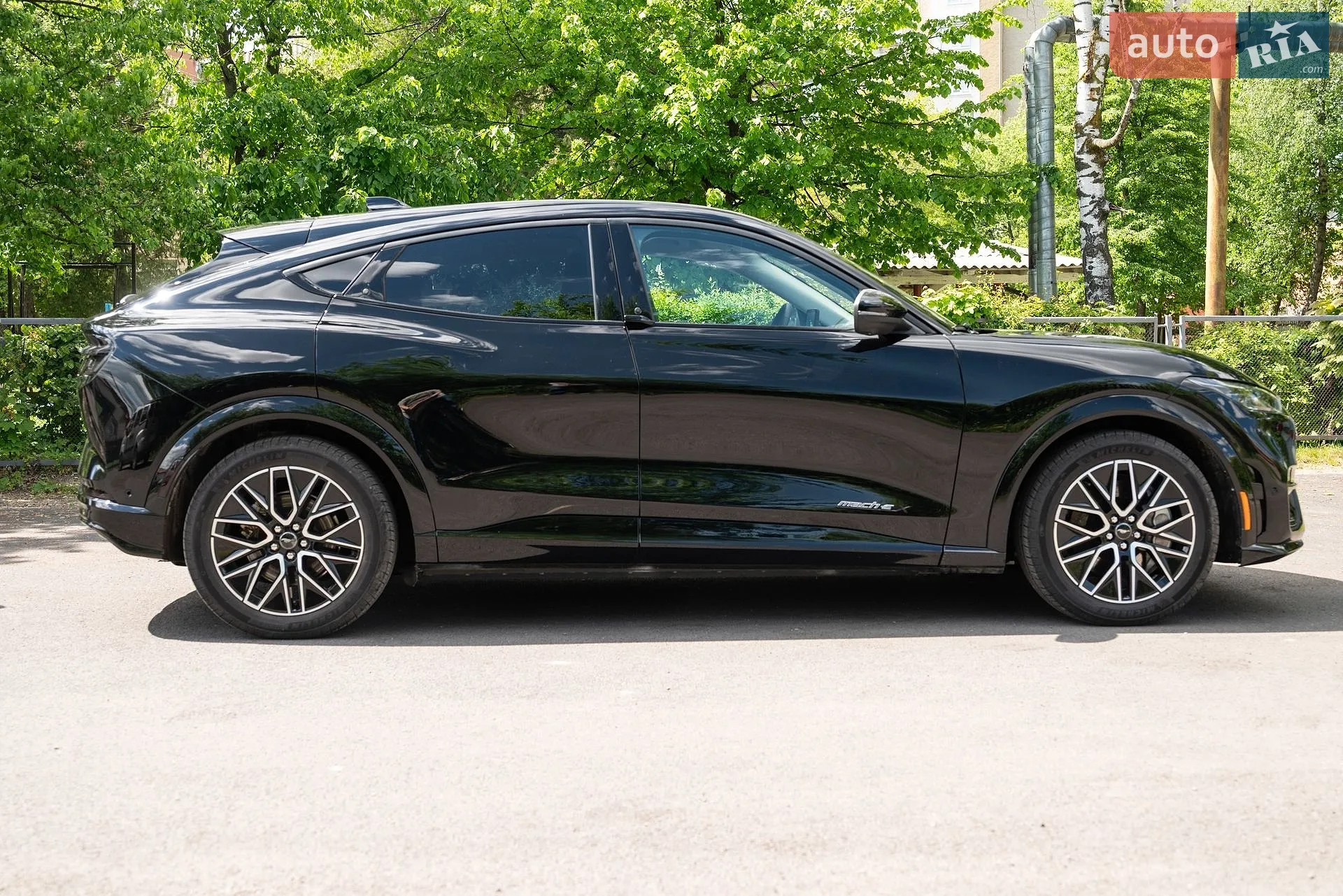 2024 Ford Mustang Mach-E - мініатюра 11