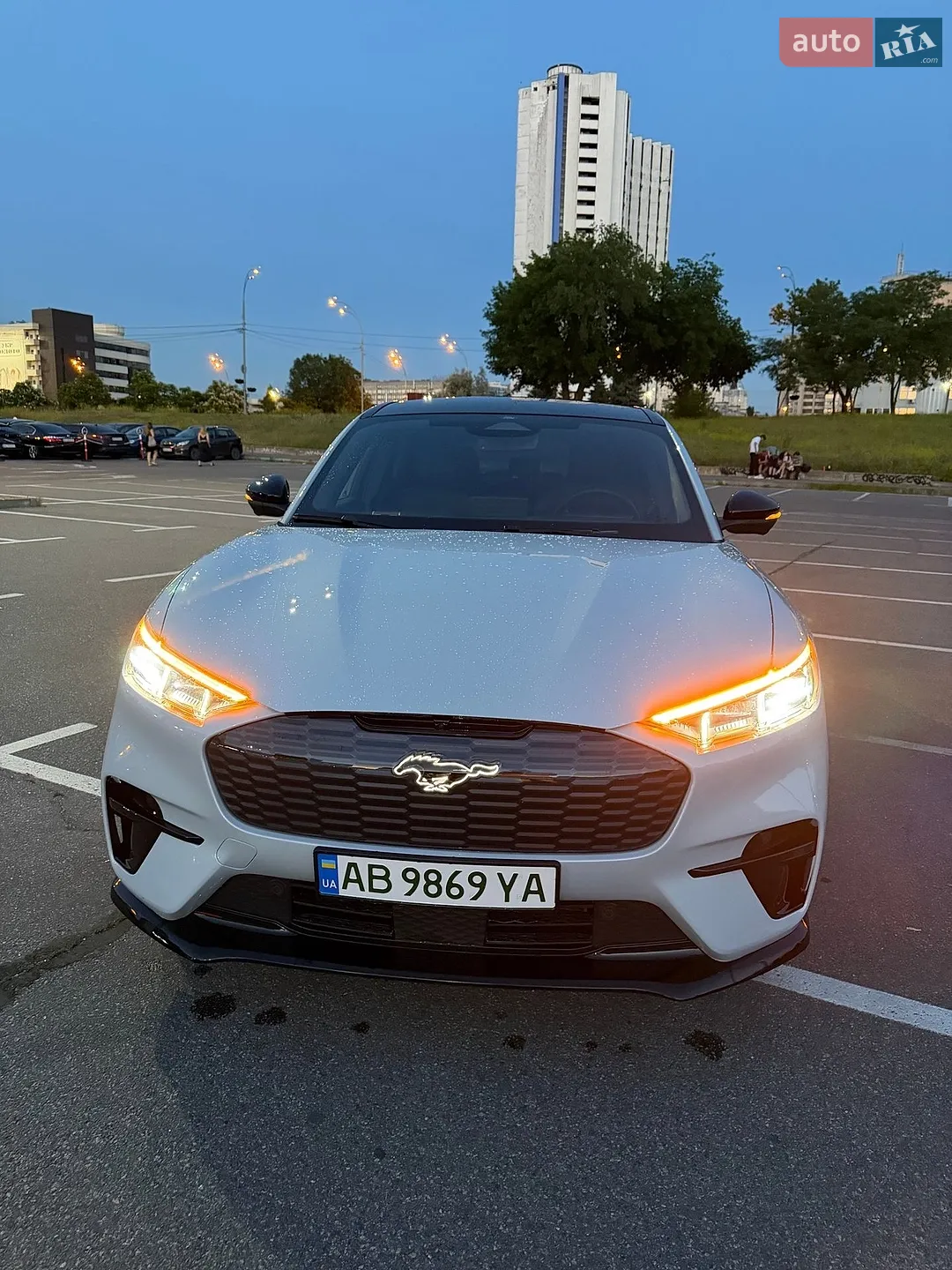 2022 Ford Mustang Mach-E - мініатюра 17