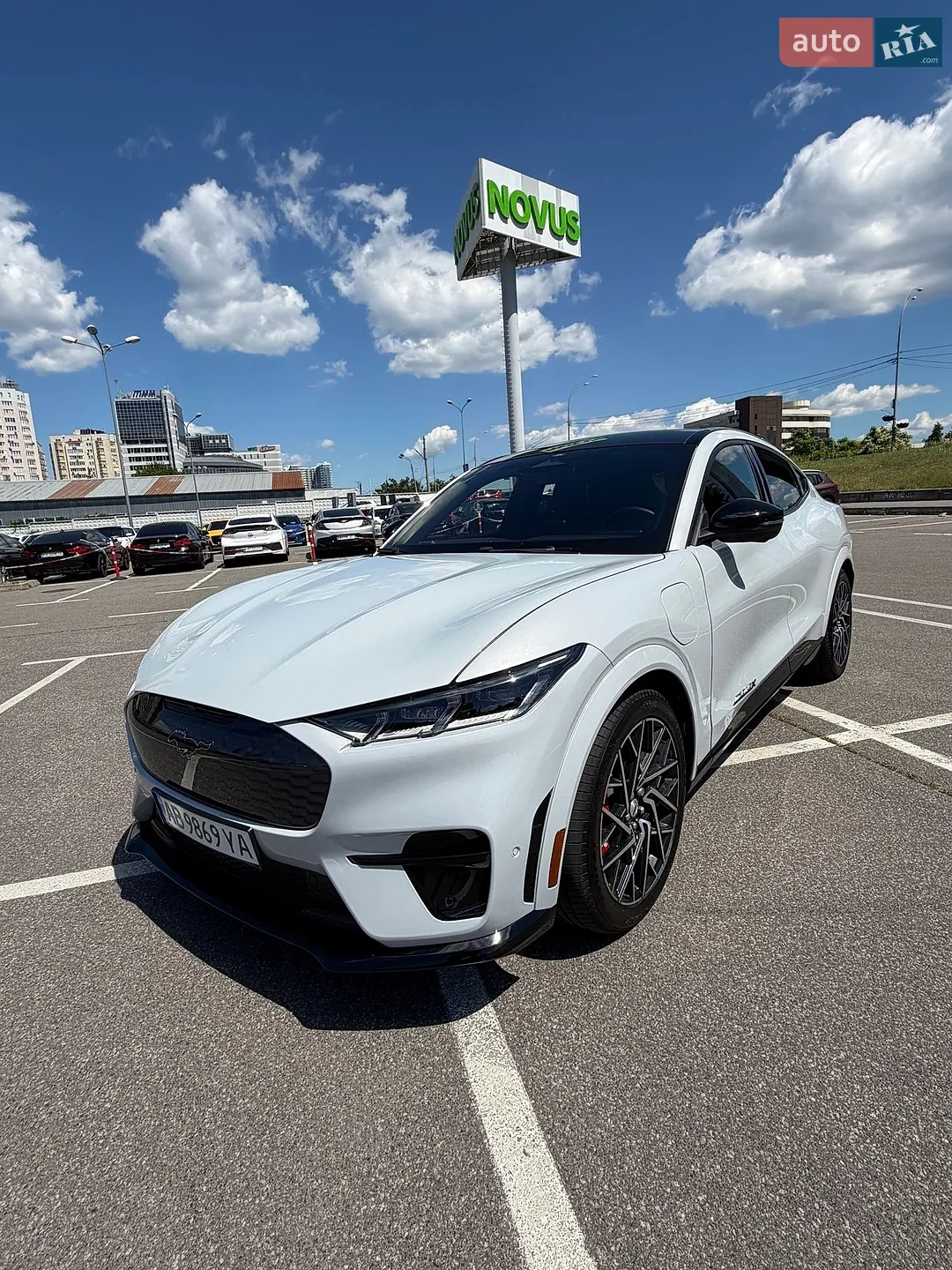 2022 Ford Mustang Mach-E - мініатюра 10