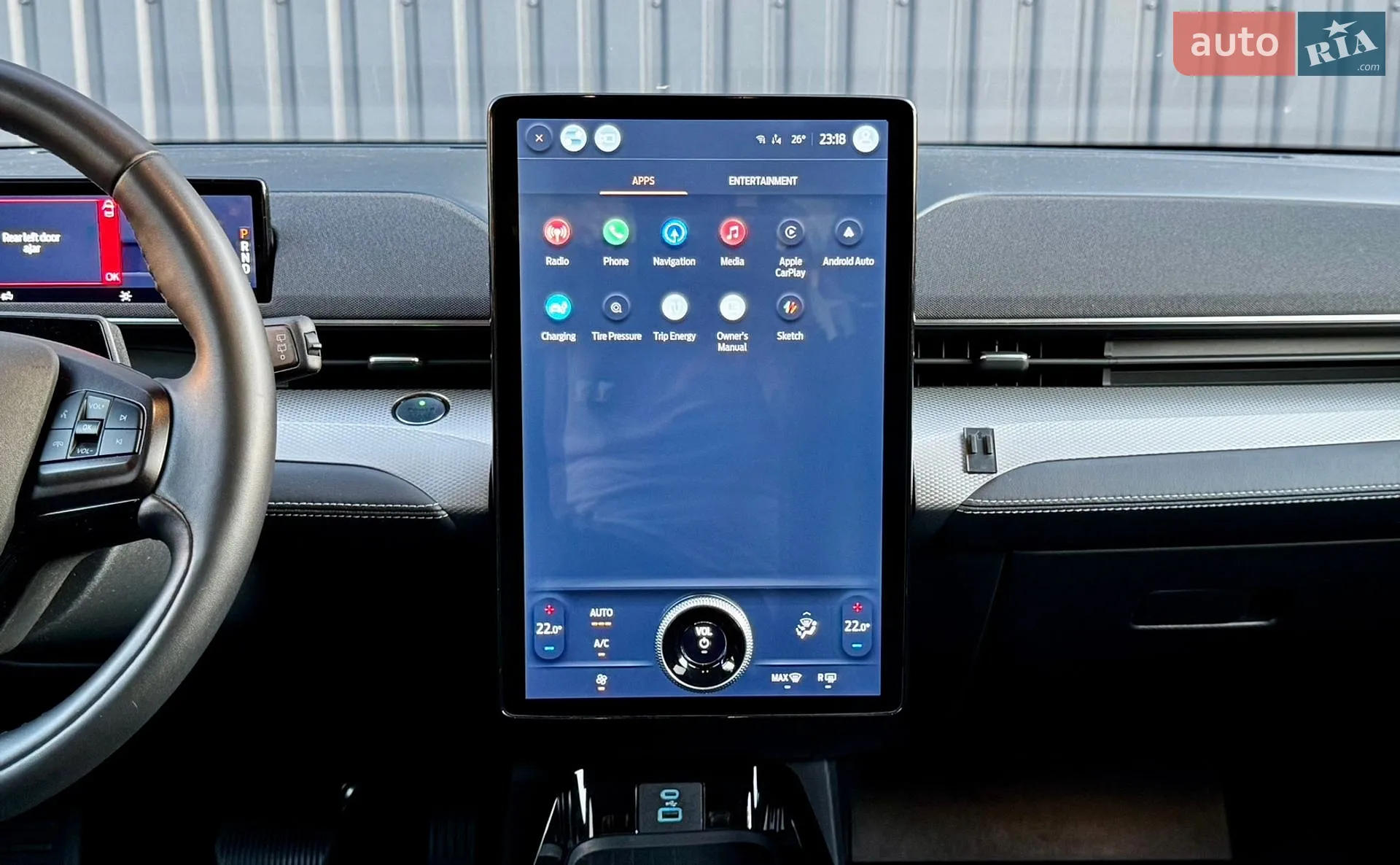 2022 Ford Mustang Mach-E - мініатюра 33