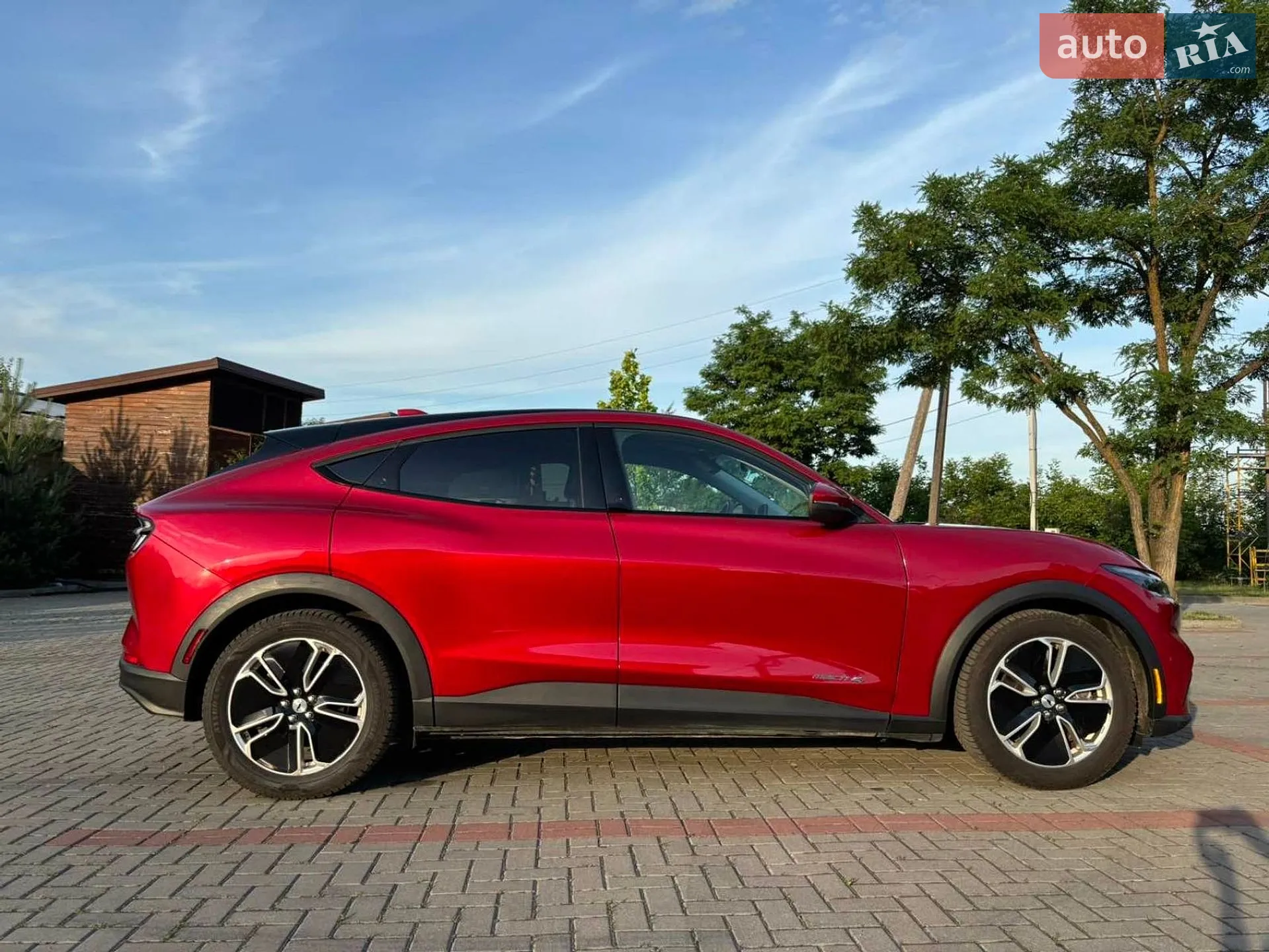 2022 Ford Mustang Mach-E - мініатюра 11