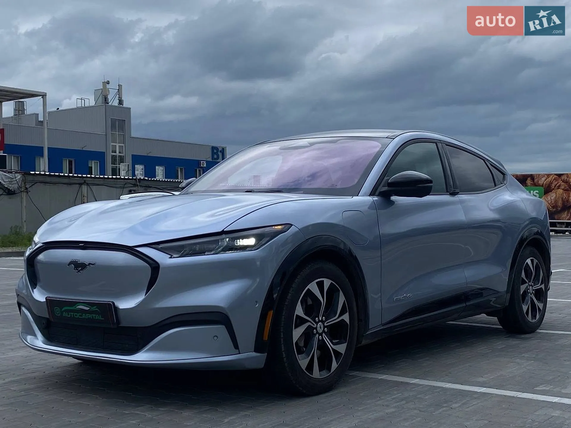 2022 Ford Mustang Mach-E - мініатюра 8