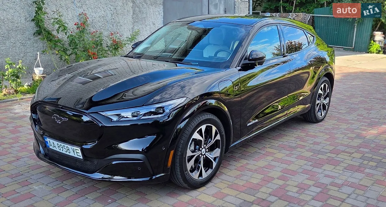 2022 Ford Mustang Mach-E - мініатюра 28