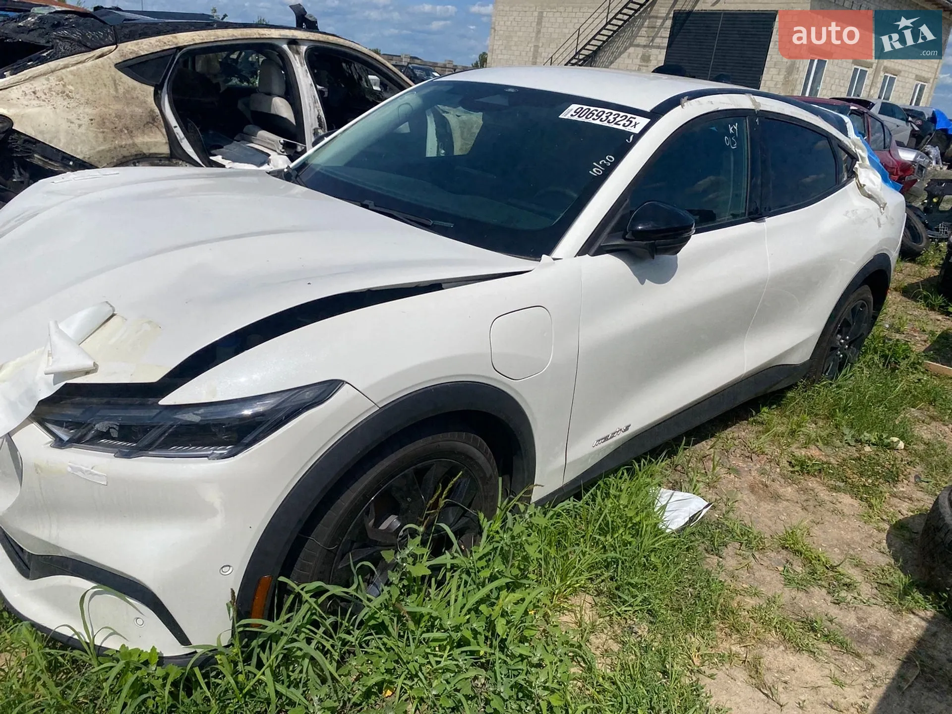 2024 Ford Mustang Mach-E - мініатюра 2