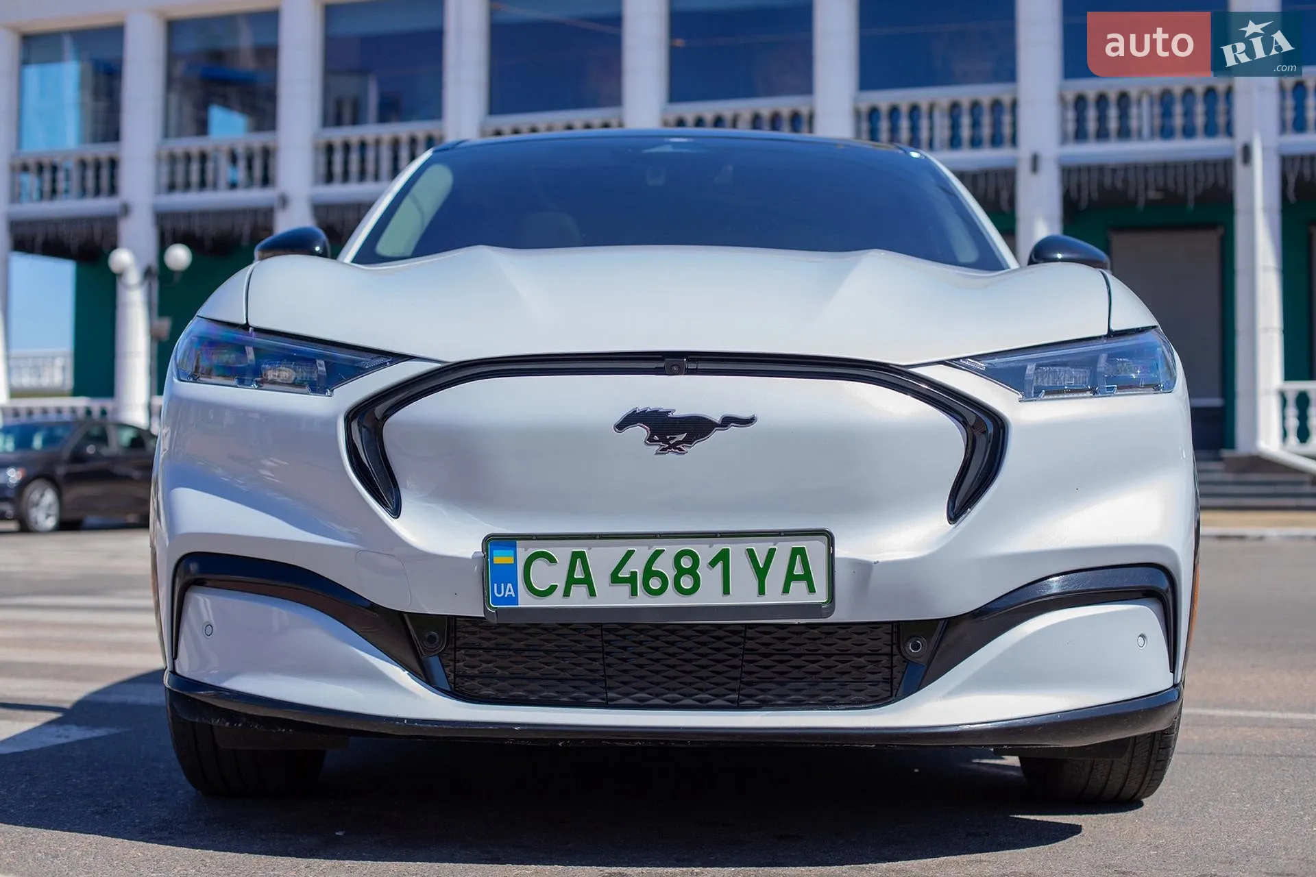 2022 Ford Mustang Mach-E - мініатюра 4