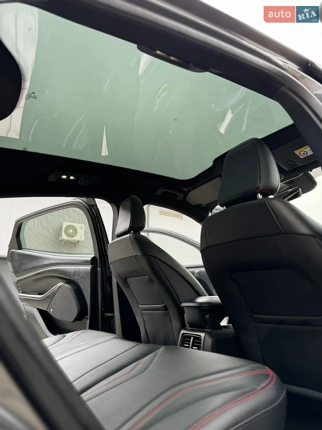 2021 Ford Mustang Mach-E - мініатюра 69